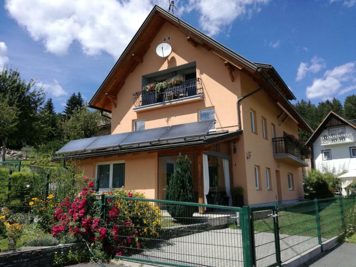 Apartamento Haus Elvira Sankt Stefan an der Gail Exterior foto