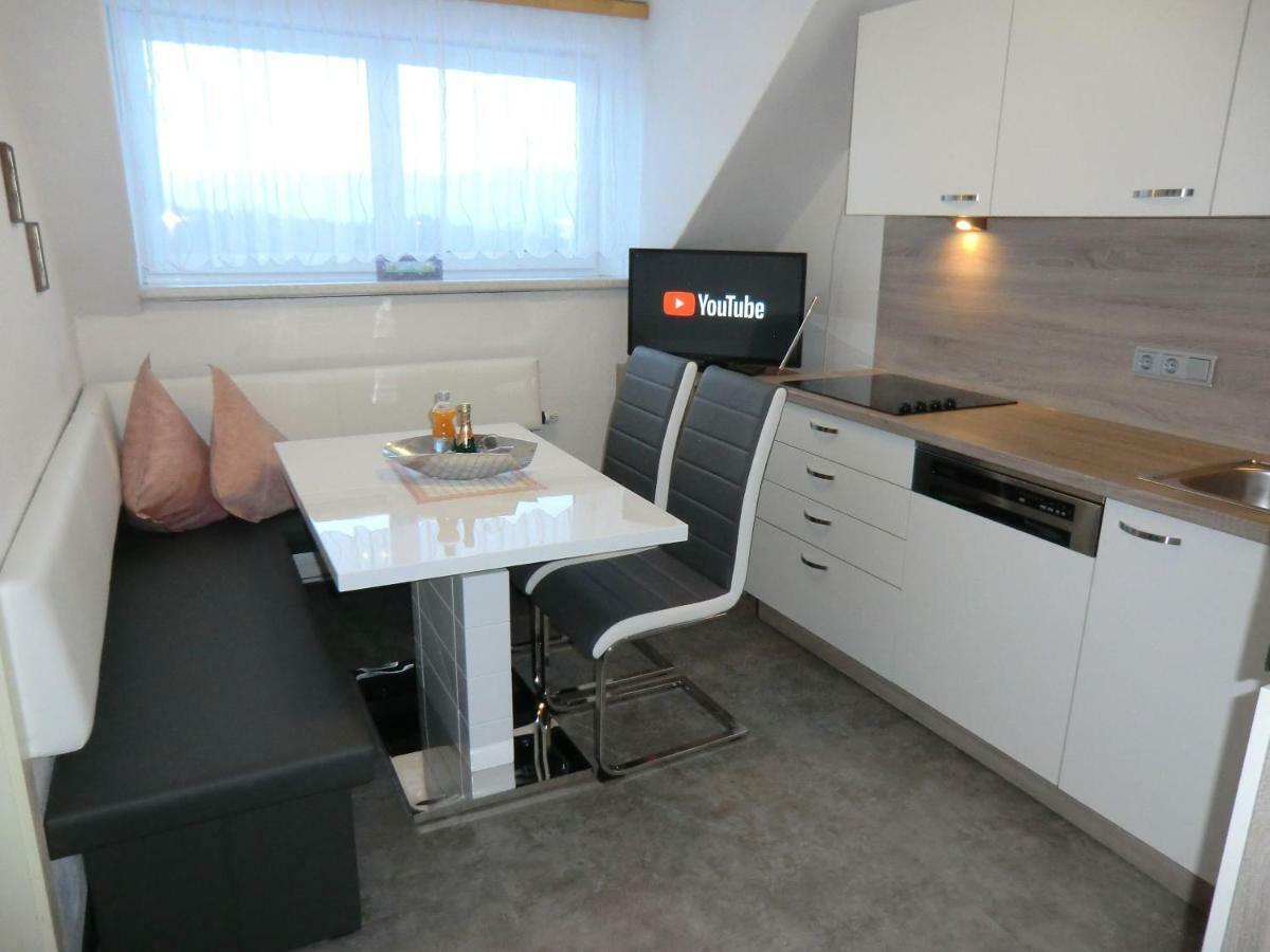 Apartamento Haus Elvira Sankt Stefan an der Gail Exterior foto